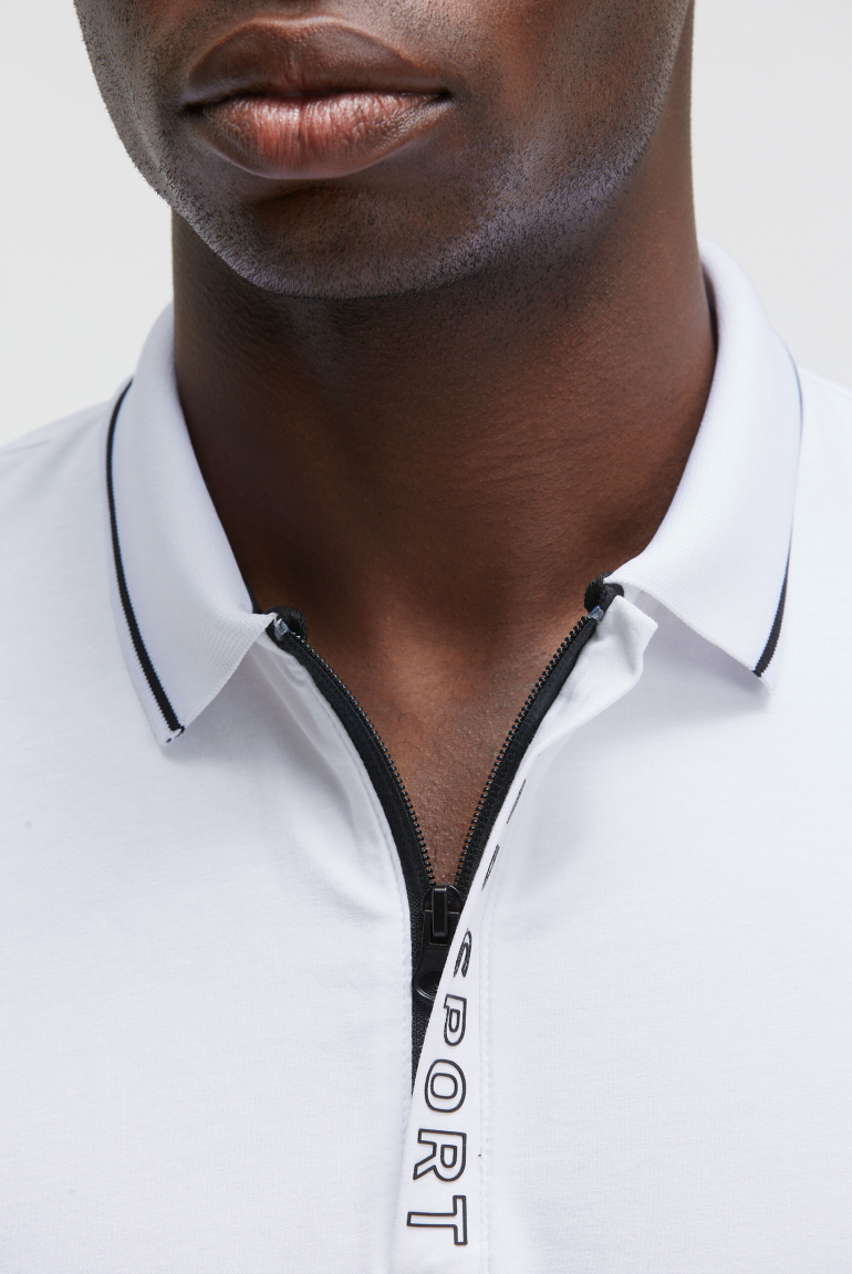 Kurzarmpolo mit Rücken-Artwork