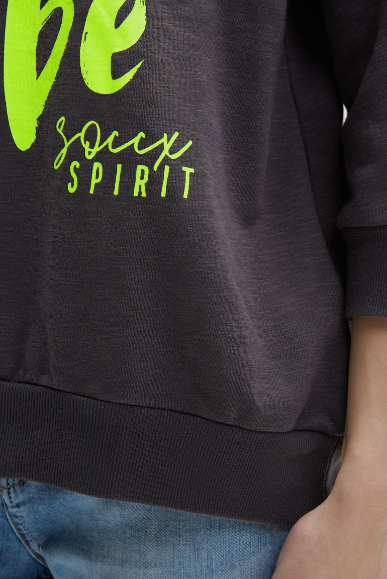 Oversized Sweatshirt mit V-Ausschnitt und Print