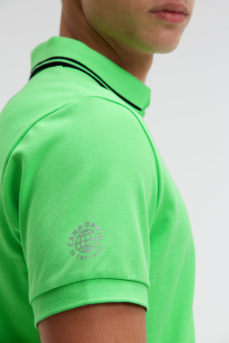 Pikee-Polo mit V-Neck und Rückeneinsatz