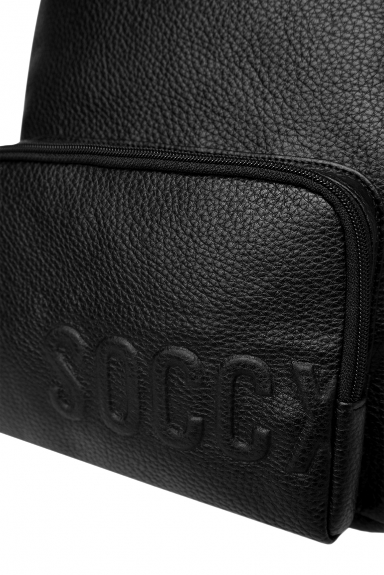 Rucksack aus genarbtem Lederimitat mit Logo-Prägung