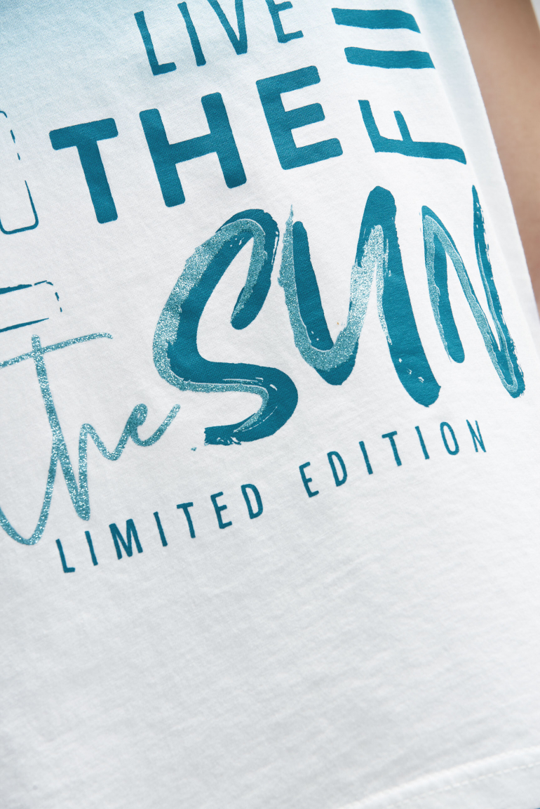 Rundhalsshirt Dip Dye mit Glitter Print