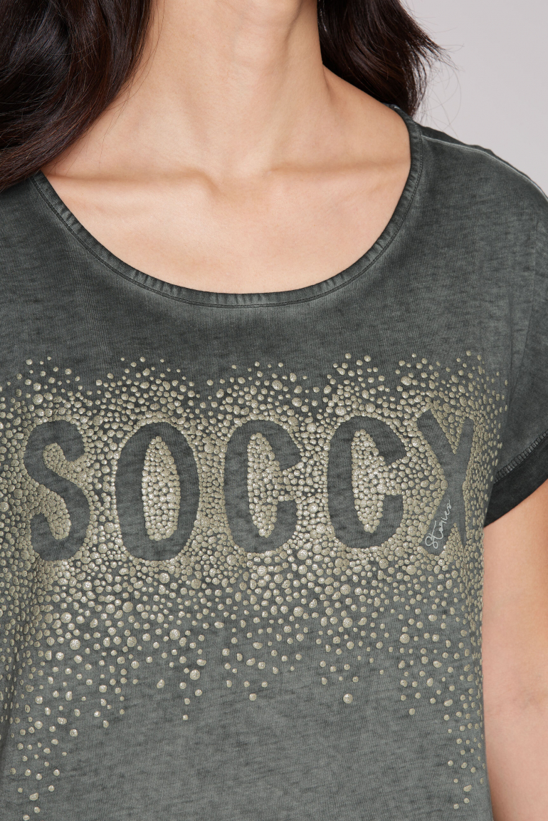 Rundhalsshirt Oil Dyed mit Puffprint-Artwork