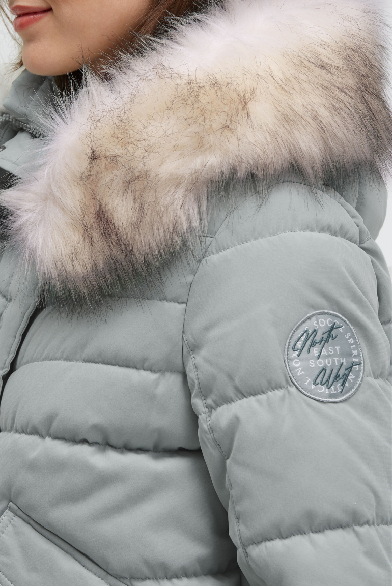Stepp-Blouson mit Fake-Fur-Kapuze