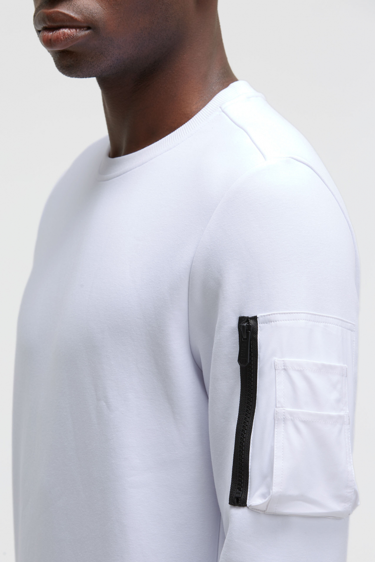 Sweatshirt aus Interlock mit Ärmeltasche und Artwork