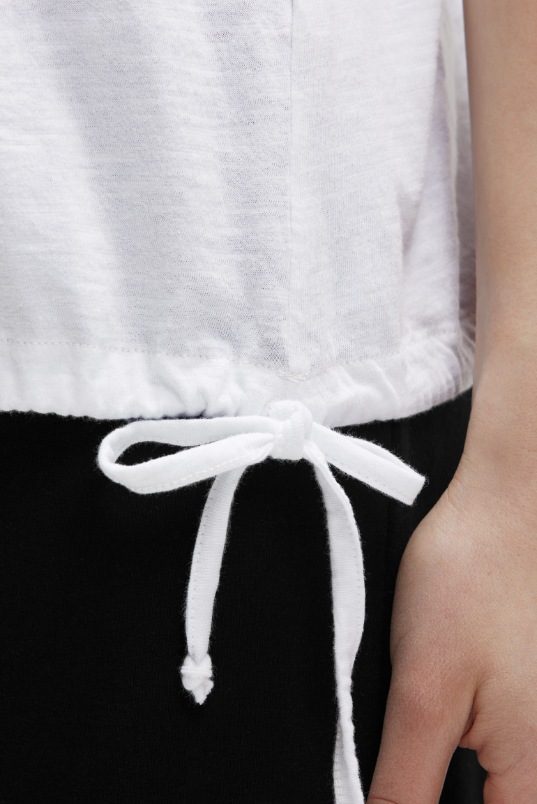 T-Shirt Loose Fit mit Tunnelzugband im Saum