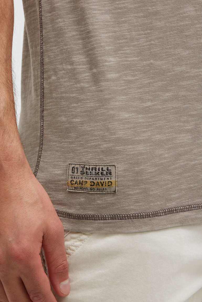 T-Shirt mit Tapes und Rücken-Print