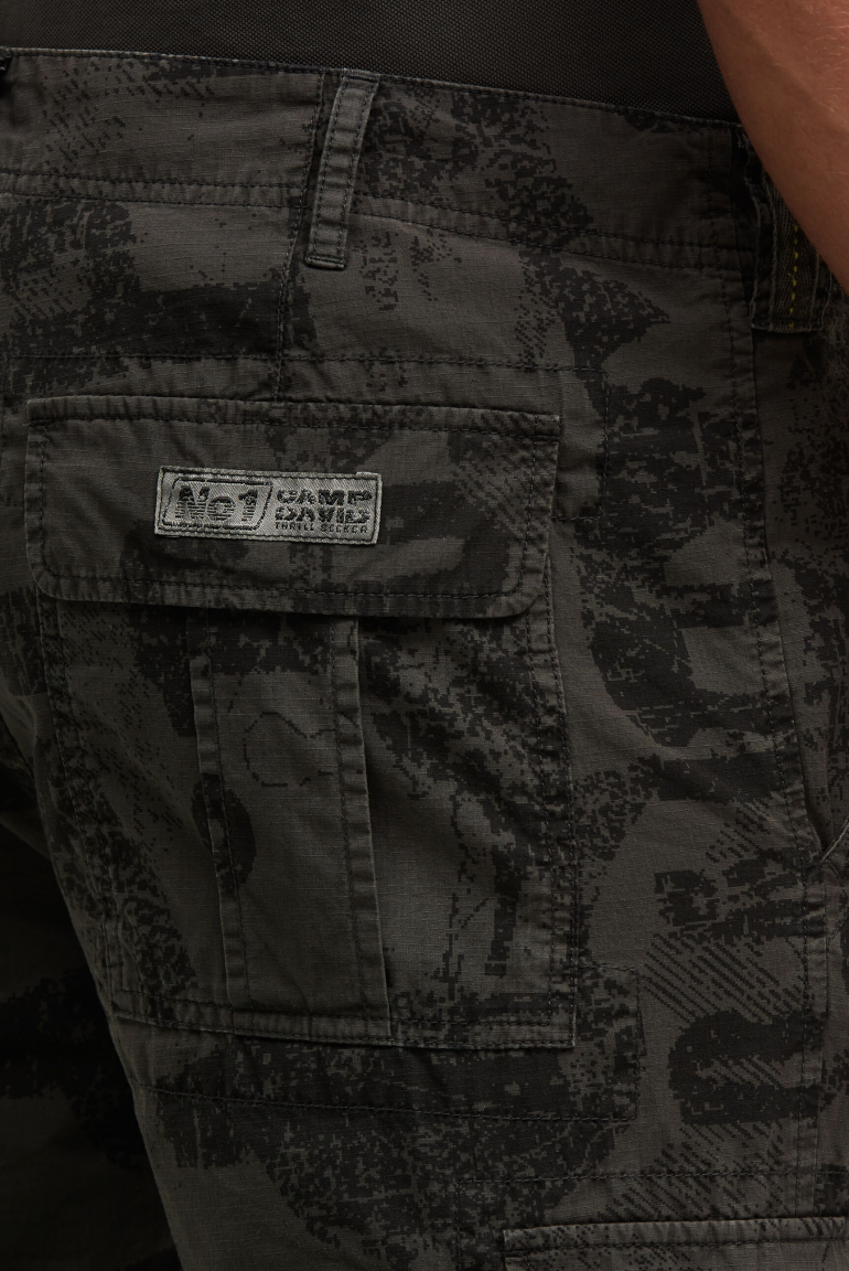 Cargo Shorts mit All Over Print