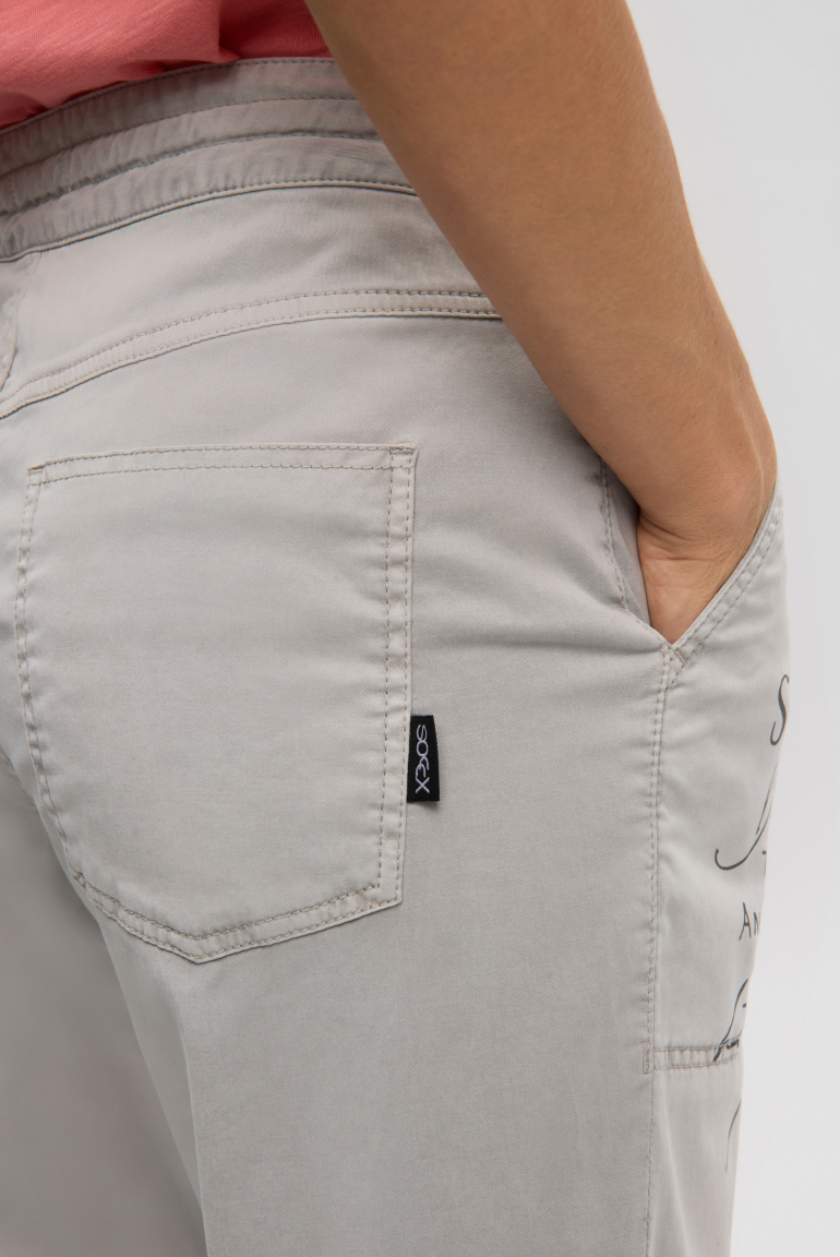 Hose im Joggpants-Stil mit Print