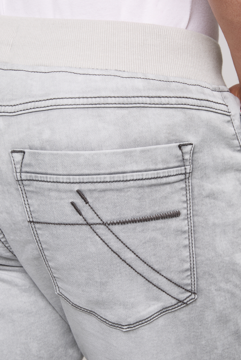 JO:GY Skater Shorts mit Elastikbund