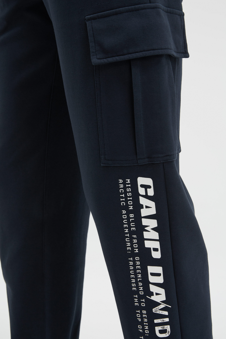 Jogginghose mit Beintaschen und Prints