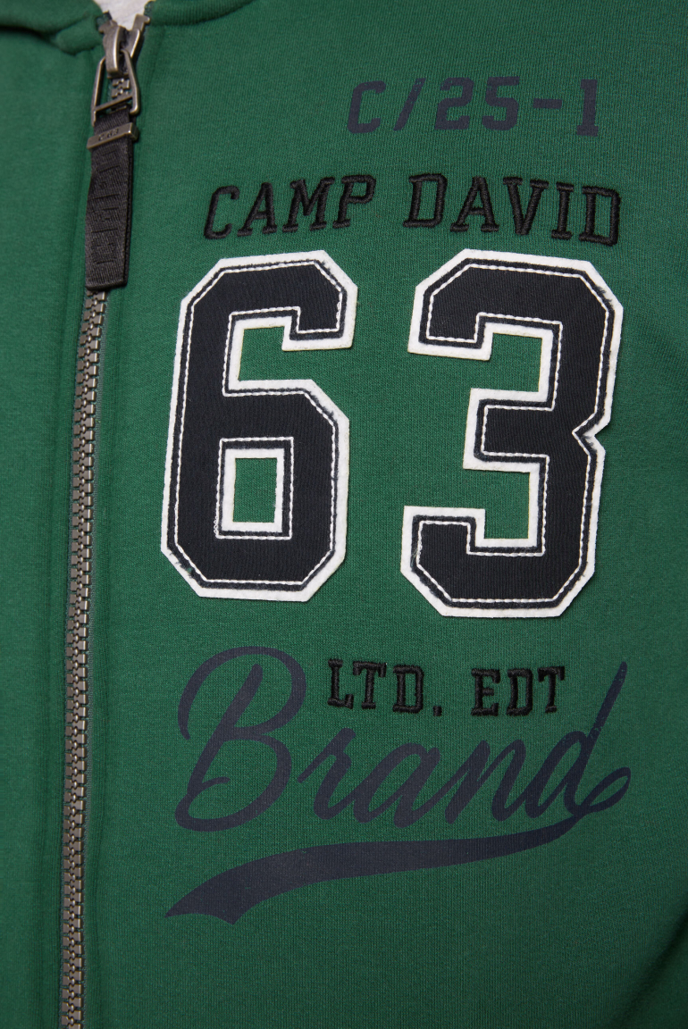 Kapuzensweatjacke mit Retro-Artwork