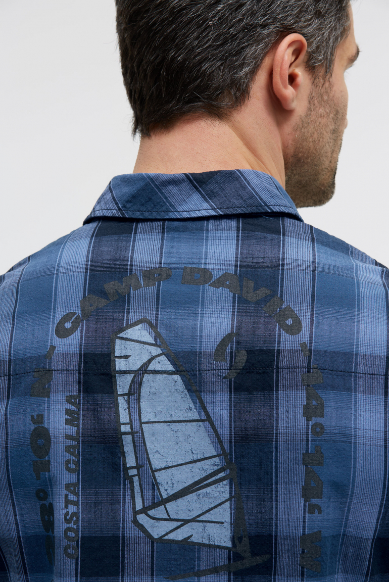 Karohemd Kurzarm mit Klappentaschen und Back-Print
