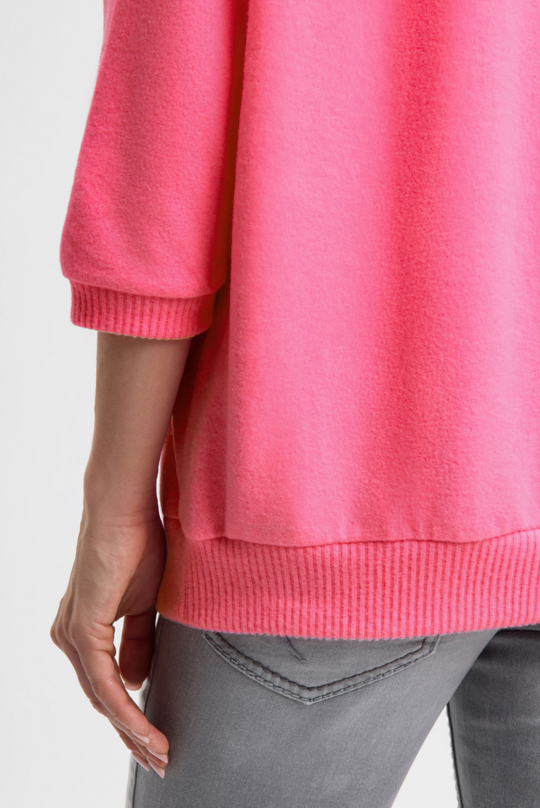 Pullover aus Flauschstrick mit Glitter-Print