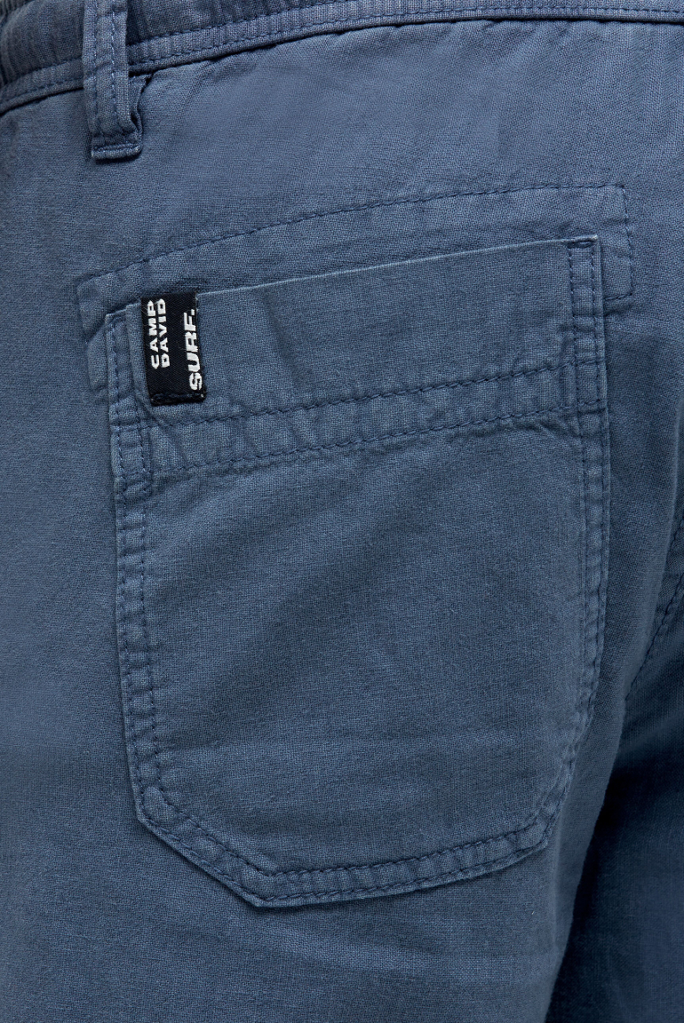 Shorts aus Leinen-Mix mit Label Print