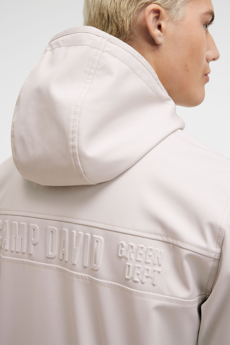 Softshelljacke mit Logo-Prägung am Rücken