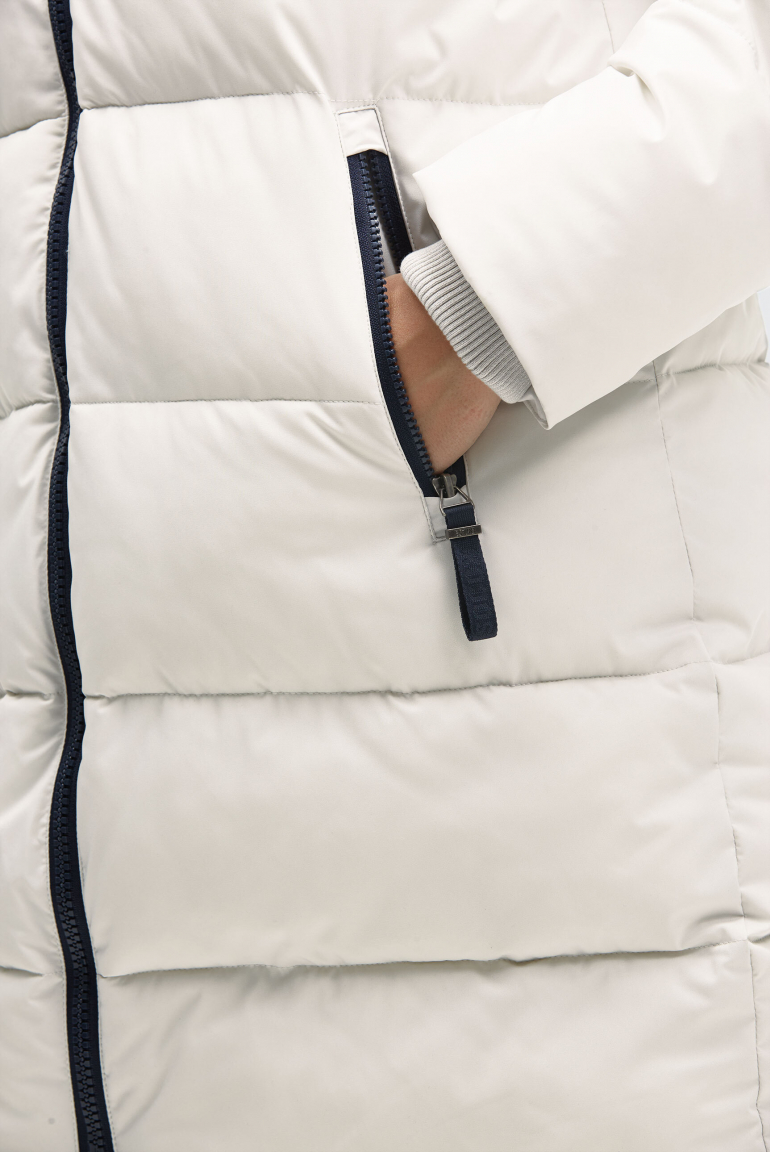 Stepp-Parka mit hochgeschlossener Kapuze